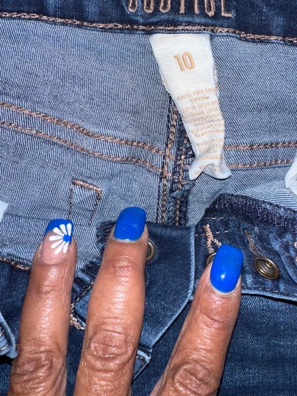 #214 Justices Jean shorts